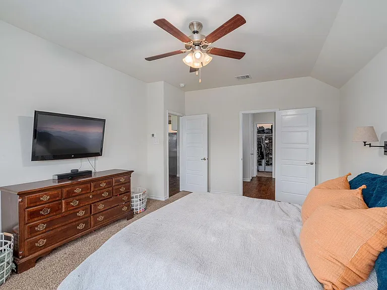 3136 Overlook Dr — Photo 15