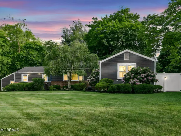 10 Tilton Rd, Middletown, NJ 07748