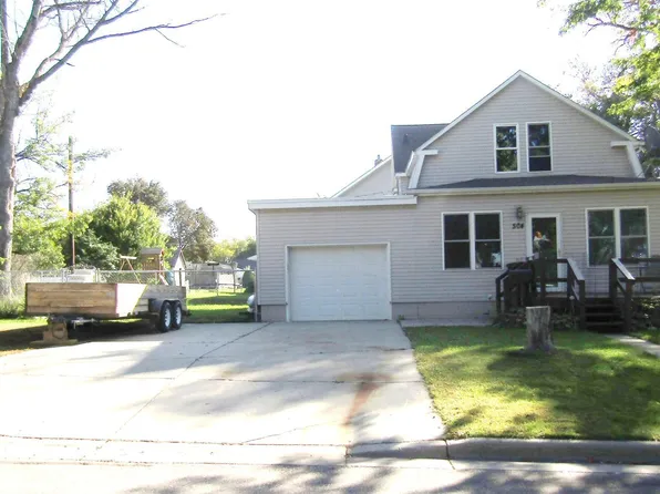 504 9th Ave, Madison, MN 56256