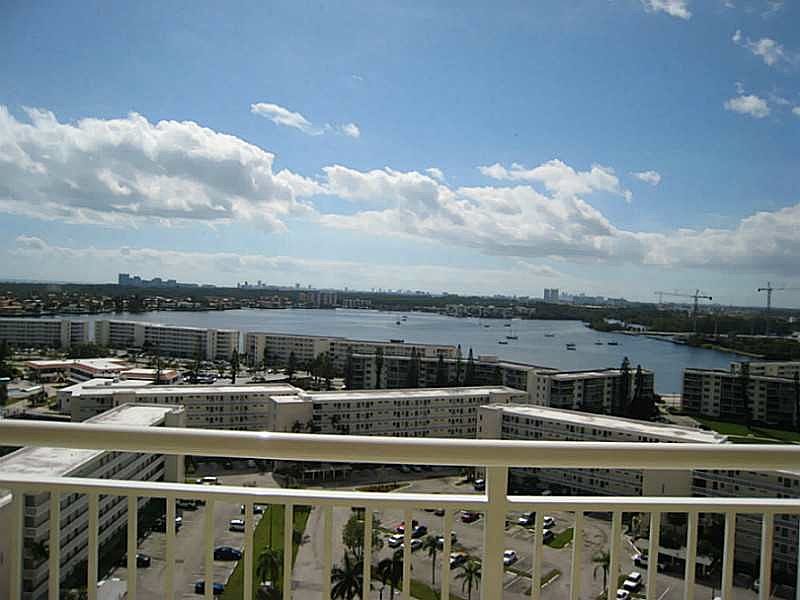 1st image of 18031 Biscayne Blvd APT 1704