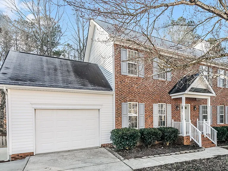 3348 Forest Mill Cir — Photo 1
