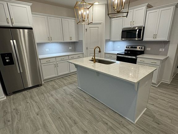 4th image of 709 Bellmouth Rd #1