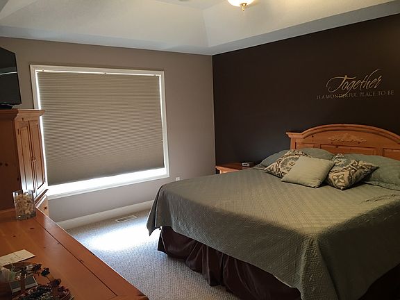 2nd image of 557 Turnberry Dr