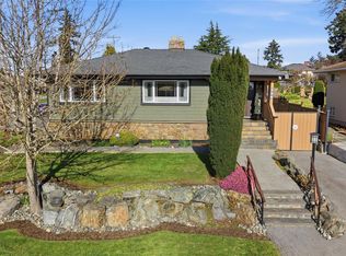 196 Homer Rd, Saanich, BC V8Z 1V6