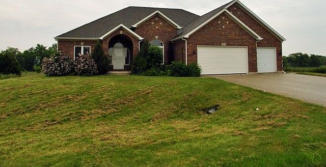 1st image of 1404 Savannah Ln