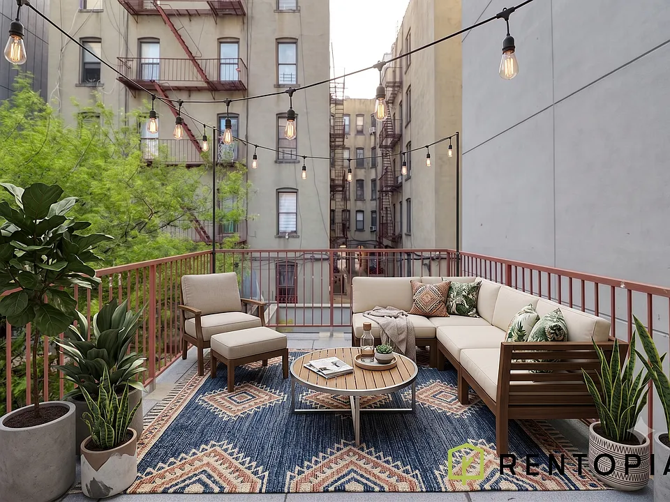 295 N 7th St #203B