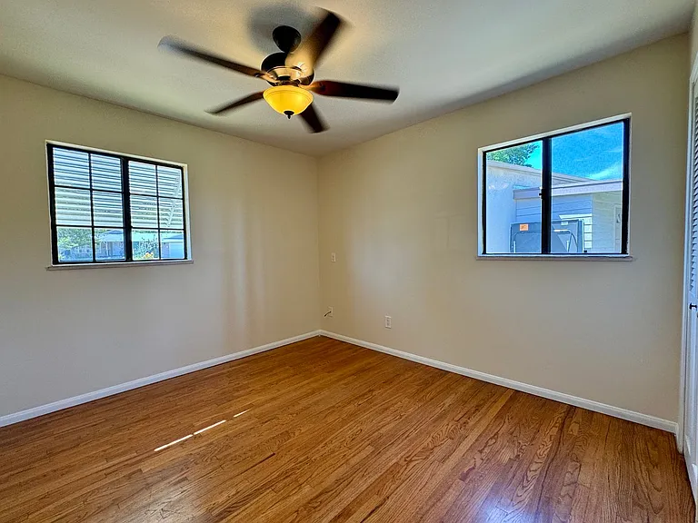 6279 Dixie Dr — Photo 21