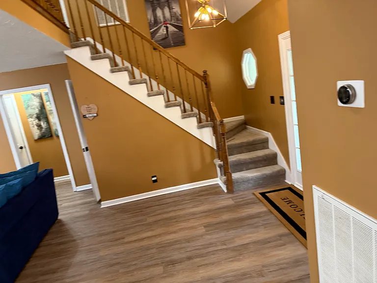 1028 Foxmoor Dr — Photo 10