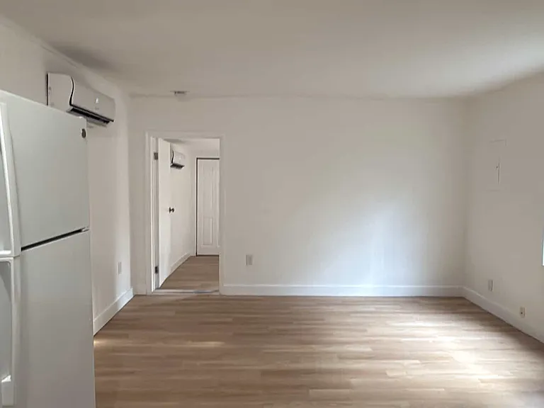 503 Avenida Hermosa #1 — Photo 3