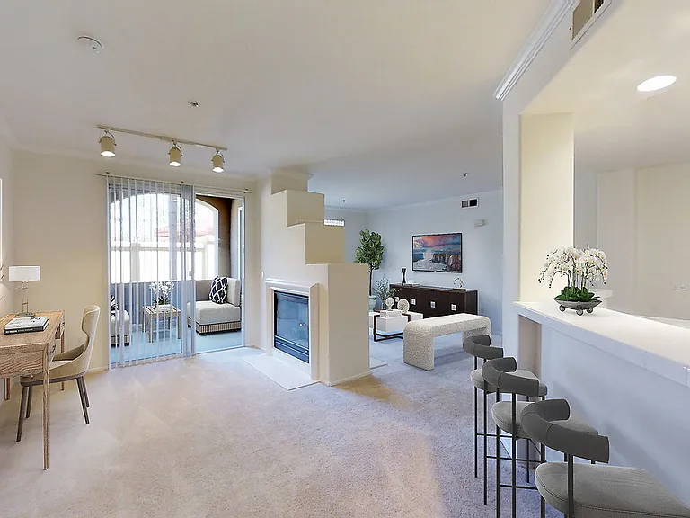 Allure at Scripps Ranch — Photo 11