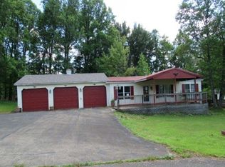 140 Victoria Ln, Hopwood, PA 15445