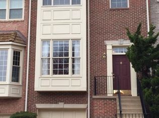 6024 Kelsey Ct, Falls Church, VA 22044