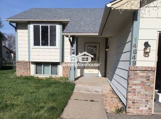 14649 Harrington Pl, Apple Valley, MN 55124