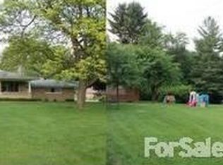 231 Nesbit Ln, Rochester Hills, MI 48309
