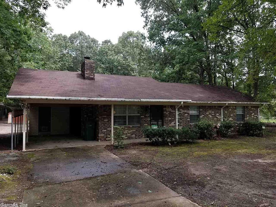 1st image of 205 Woodland Dr
