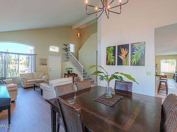 3rd image of 3312 N DIEGO Circle