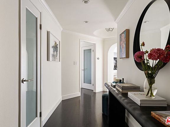 4th image of 8455 Fountain Ave Unit 301