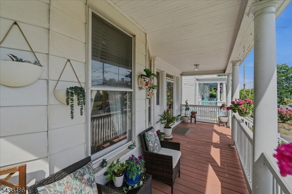42 Rossmore Pl, Belleville, NJ - View 5