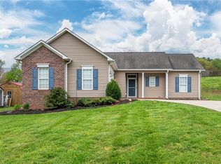 226 Ash Dr, Mocksville, NC 27028