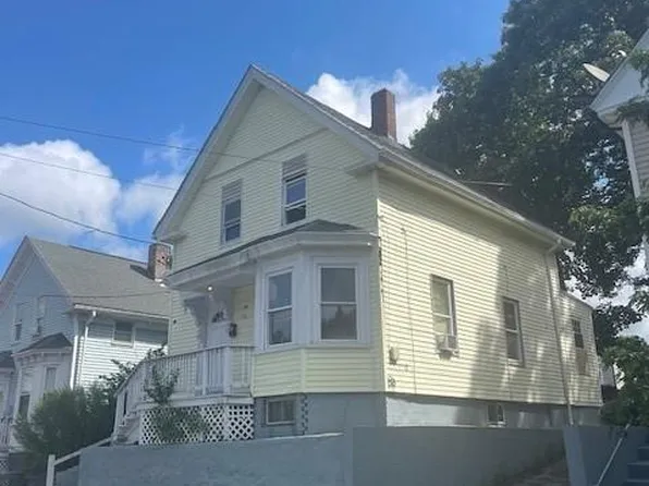 116 Emerson St, Providence, RI 02907