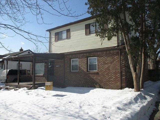 28611 Victor St, photo 3