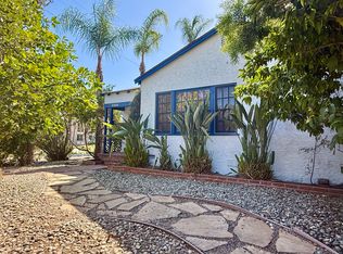 6205 Gentry Ave, North Hollywood, CA 91606