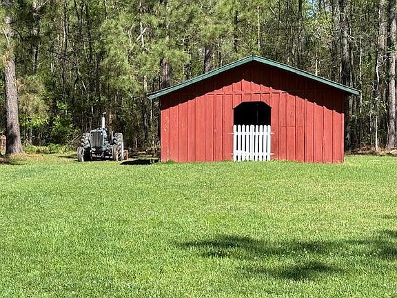 2nd image of 121 Nathan Ladner Rd