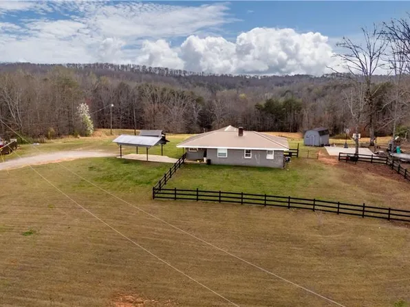 4807 Lee Rd, Gainesville, GA 30506