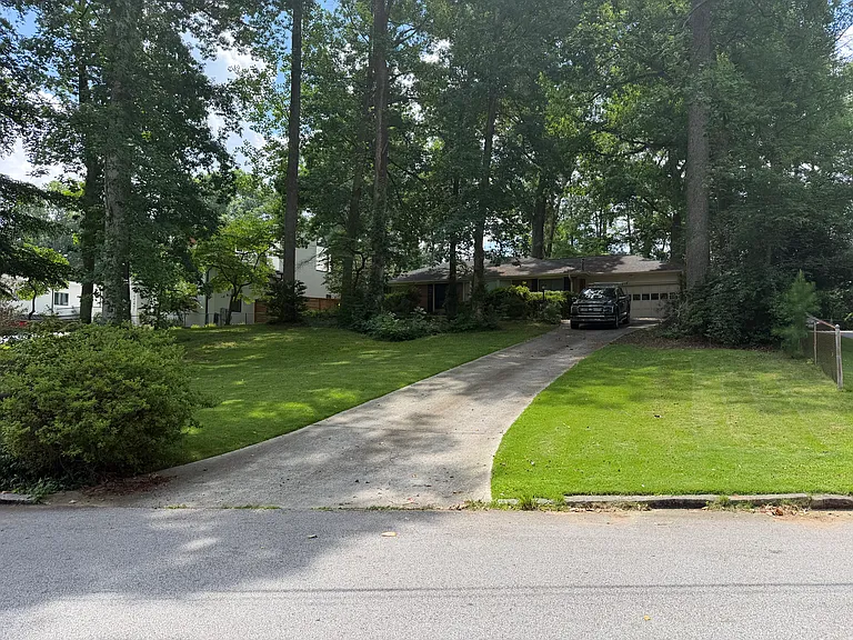 1239 Hopkins Ter — Photo 8