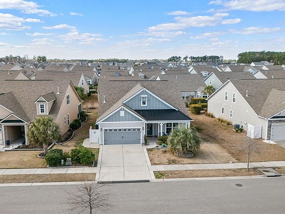 3rd image of 1828 Parish Way