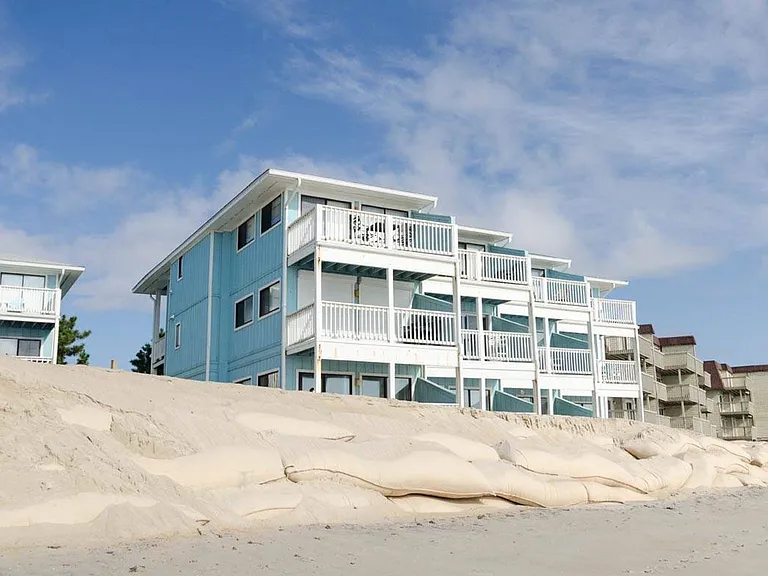 1437 S Fort Fisher Blvd #P-3 — Photo 23