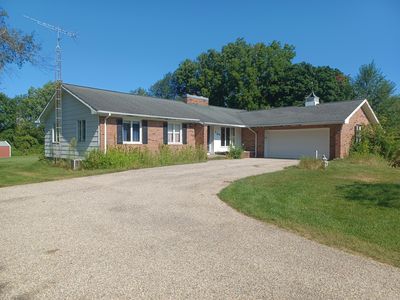 124 Cutler St, North Adams, MI, 49262