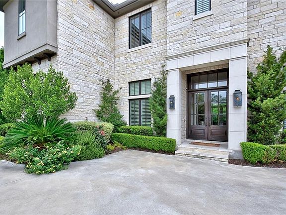 4th image of 3209 Pickwick Ln