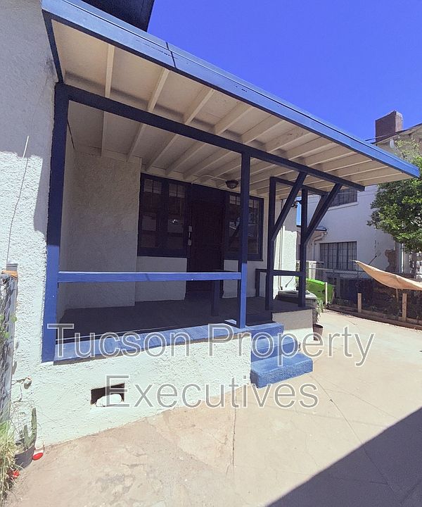 1st image of 502 E University Blvd #3