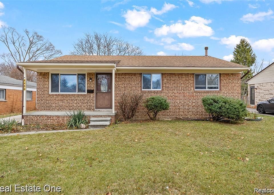 1st image of 8456 Robindale St
