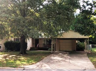 511 Honor Heights Dr, Muskogee, OK 74401