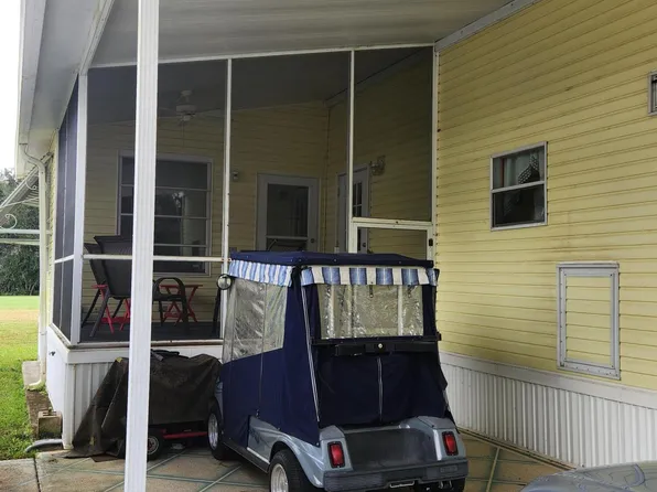 513 Lake Dr, Titusville, FL 32780