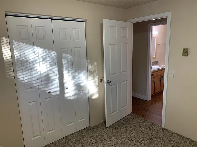 1835 NE Purcell Blvd #2 — Photo 9