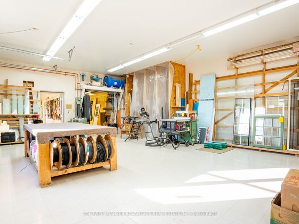 1563 Thompson Rd, Fort Erie, ON L2A 5M4