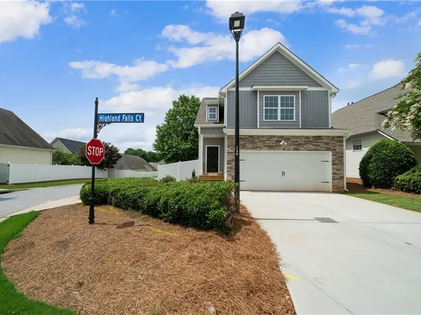 7 Highland Falls Ct, Hiram, GA 30141