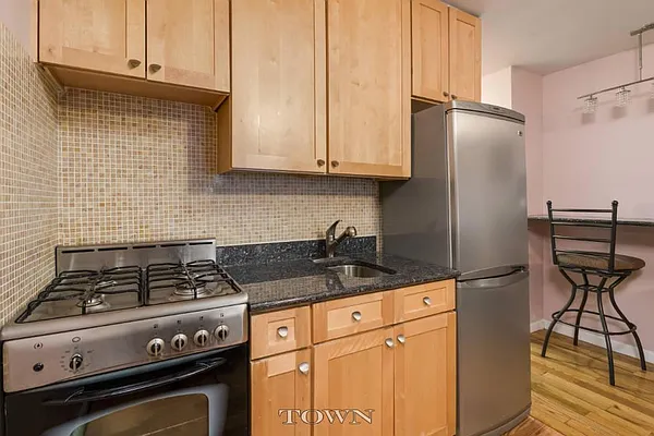 Sold by Town Residential | media 15