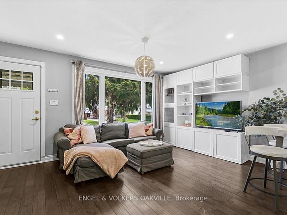 5th image of 22 Falaise Rd