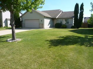 649 Invermere Dr, Sun Prairie, WI 53590