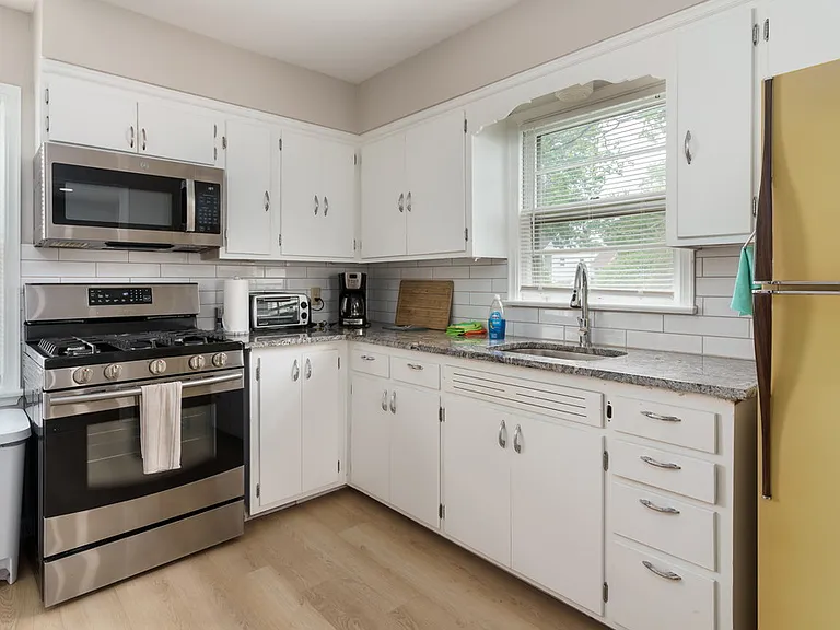 62 E Stanton Ave — Photo 7