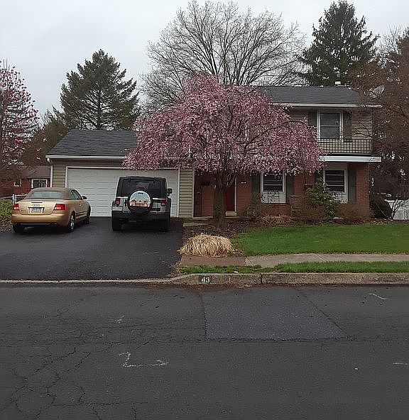 2nd image of 43 Sandalwood Dr