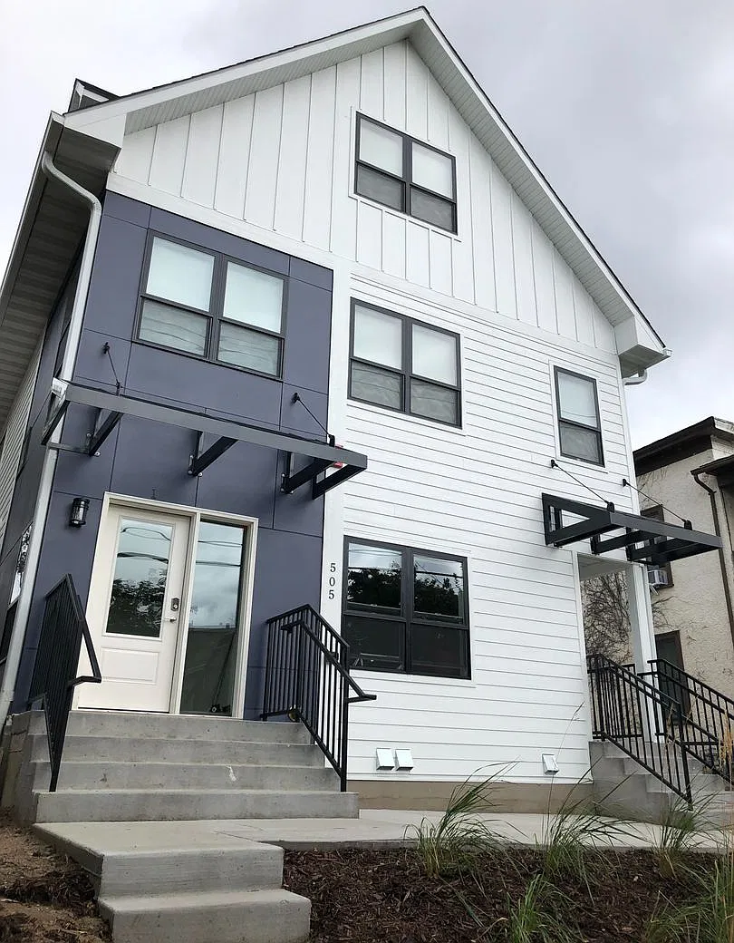 505 8th St SE — Photo 2
