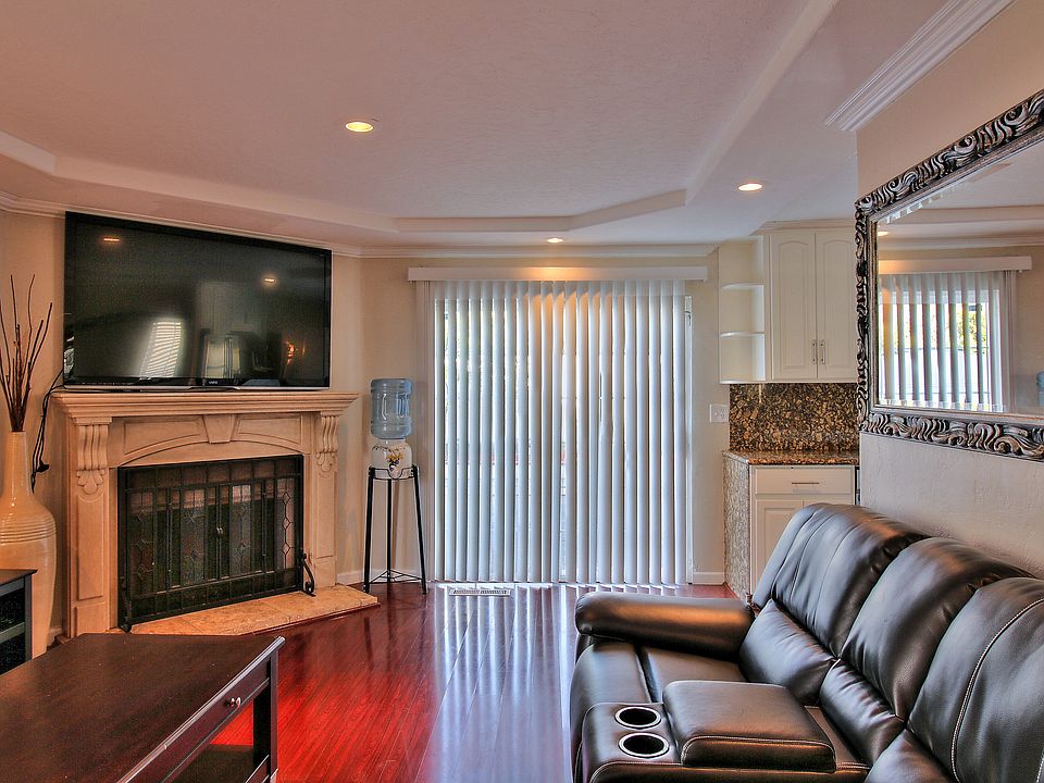 2nd image of 28250 Peachtree Dr