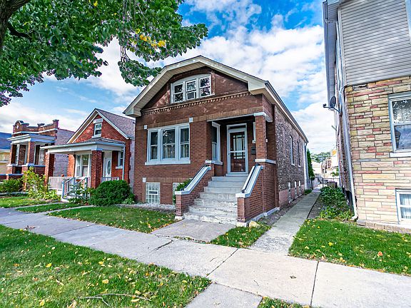 2nd image of 2614 Harvey Ave