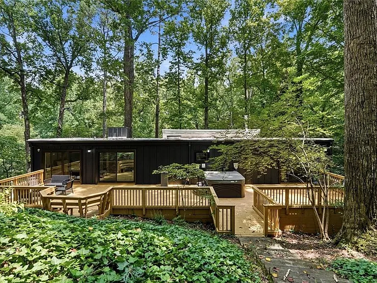 1210 E Beechwood Dr NW — Photo 15