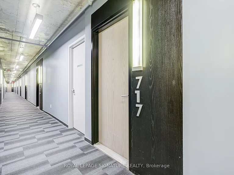 90 Broadview Ave #717 — Photo 3